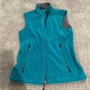 REI fleece vest small